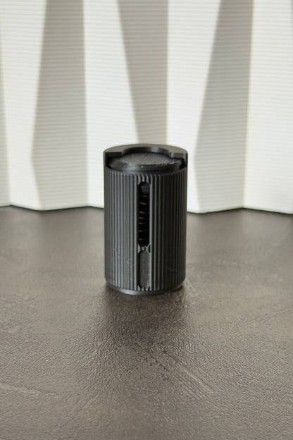 "Night" Coin Holder with Spring (Small)