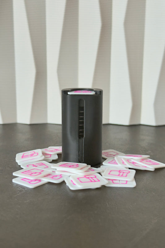 "Night" Coin Holder with Spring for Square Coins